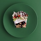 картинка Десерт кап с творожным кремом, киви, бананом и миндалем TakeEat